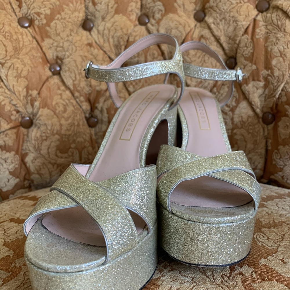 Marc Jacobs Gold Glitter Platform Sandals Size 39